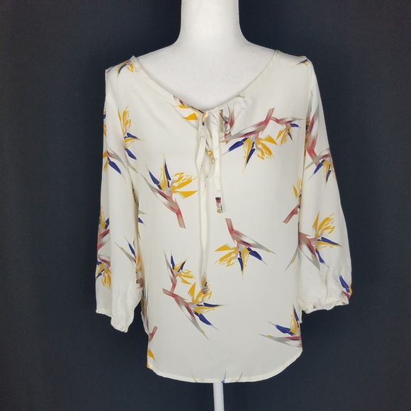 Amour Vert Tops - Amour Vert 100% Silk Bird of Paradise Blouse.